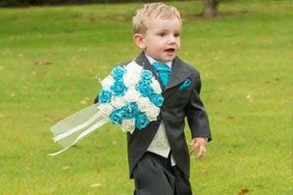 What’s the Difference Between a Page Boy and a Ring Bearer?