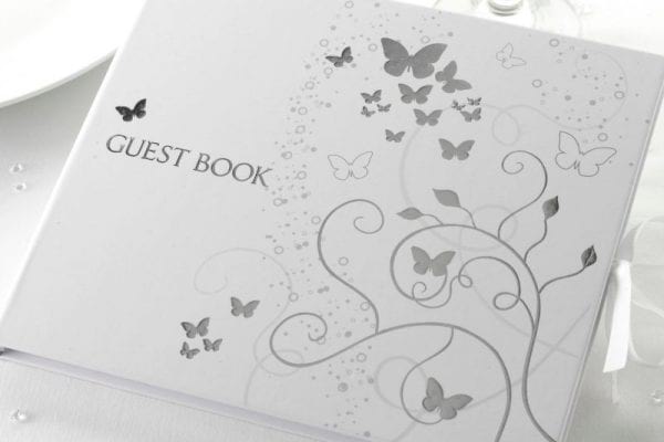 9 Useful Ways to Store Wedding Day Memorabilia