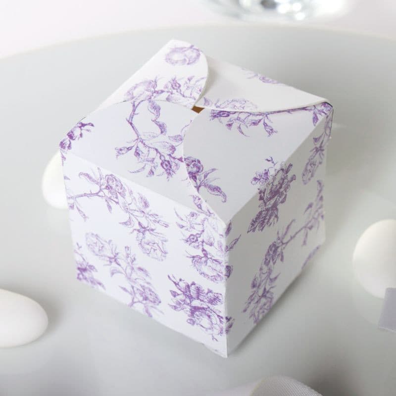 Bella Favour Boxes.