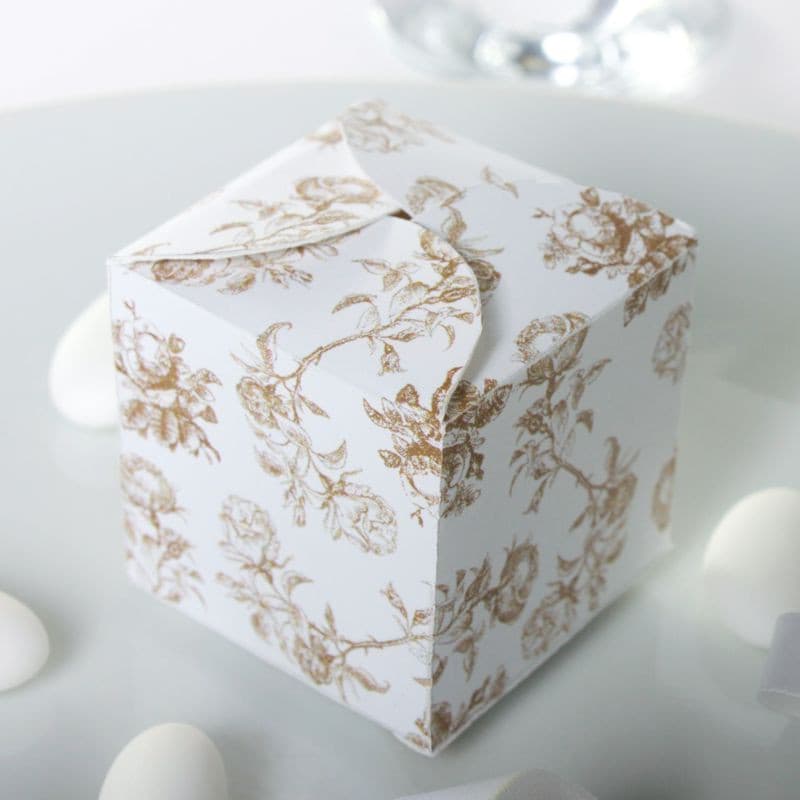 Bella Favour Boxes.