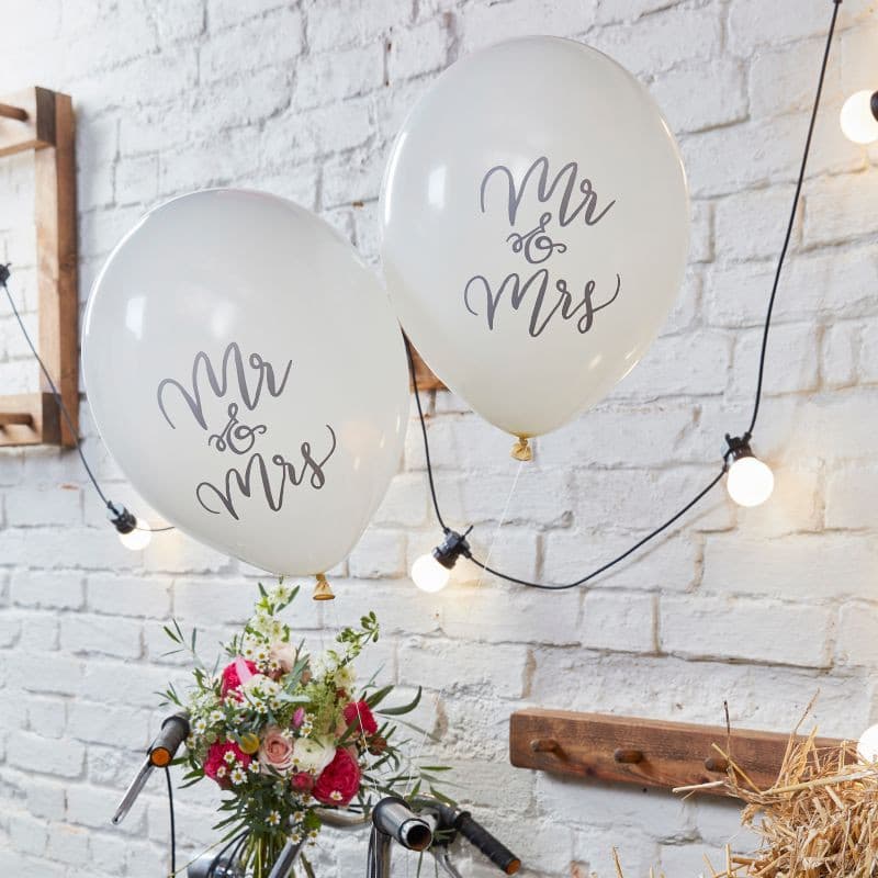 Mr & Mrs Balloons.